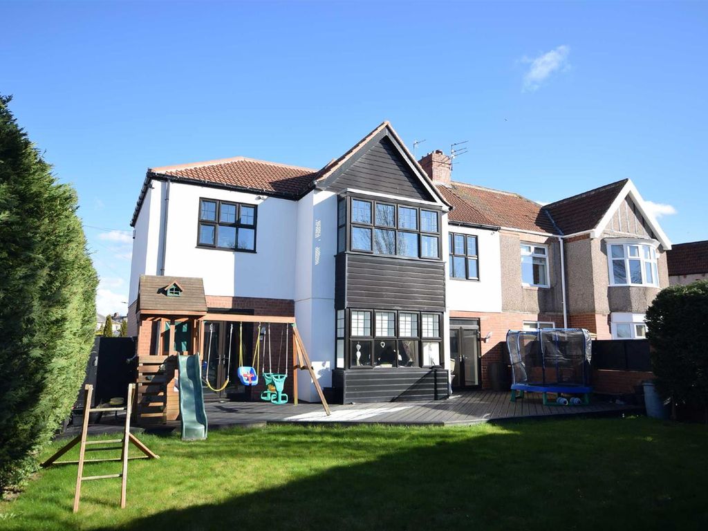 Holmfield Avenue, South Shields NE34  