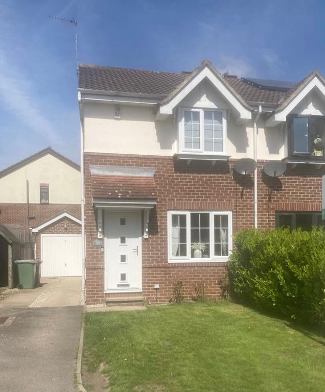 2 bed semidetached house for sale in Hopefield Way, Rothwell, Leeds
