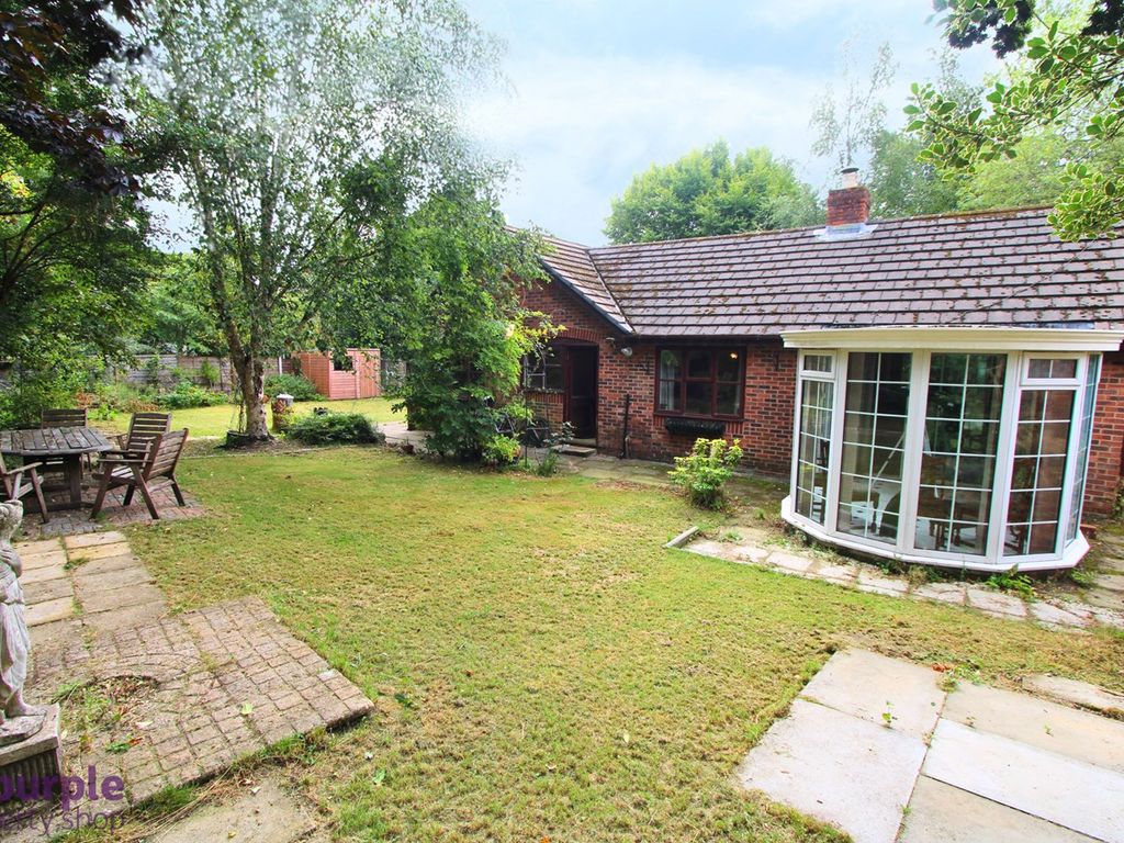 4 bed bungalow for sale in Barley Brook Meadow, Bolton BL1, £475,000
