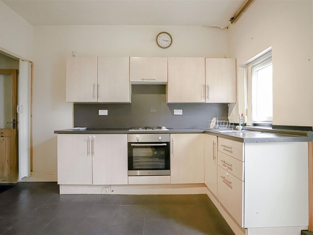 2 bed terraced house for sale in Pine Street, Nelson BB9 Zoopla