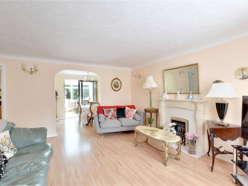 4 bed detached house for sale in Hanover Drive, Chislehurst BR7 Zoopla