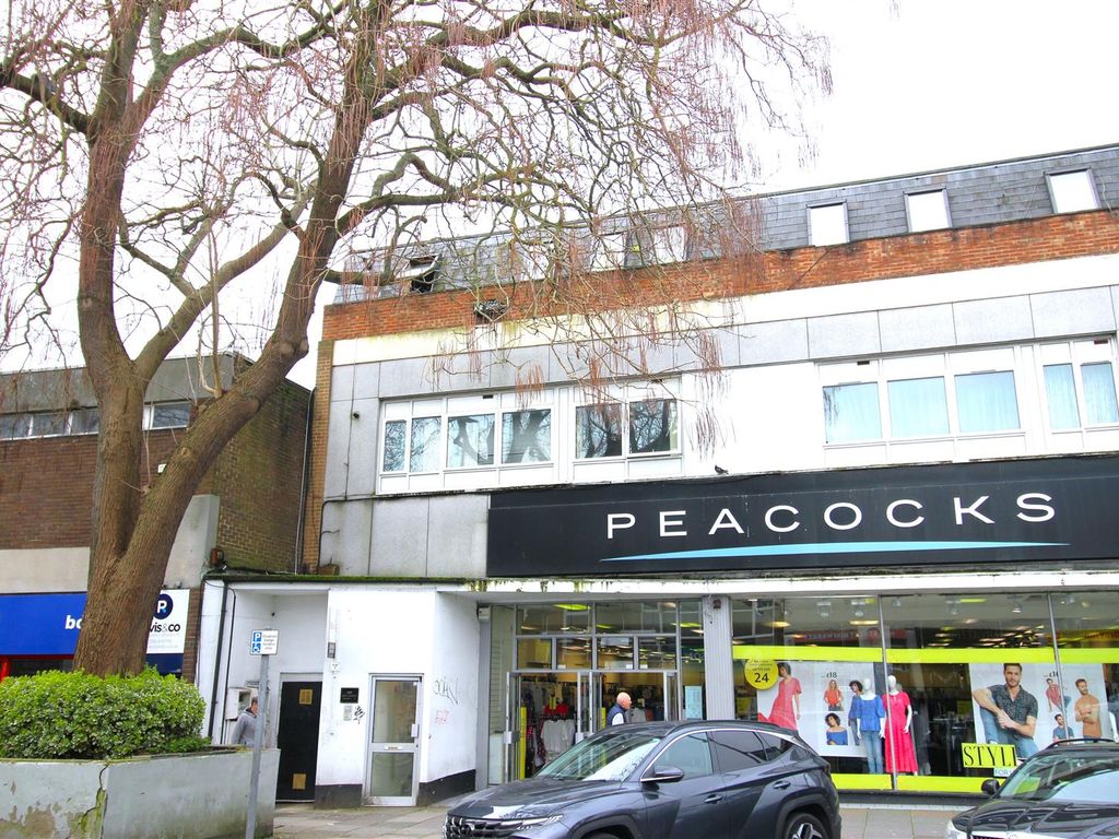 1 bed property for sale in High Street, Cosham, Portsmouth PO6, £