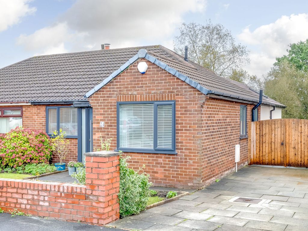 3 bed semidetached bungalow for sale in Bentham Road, Standish WN6, £