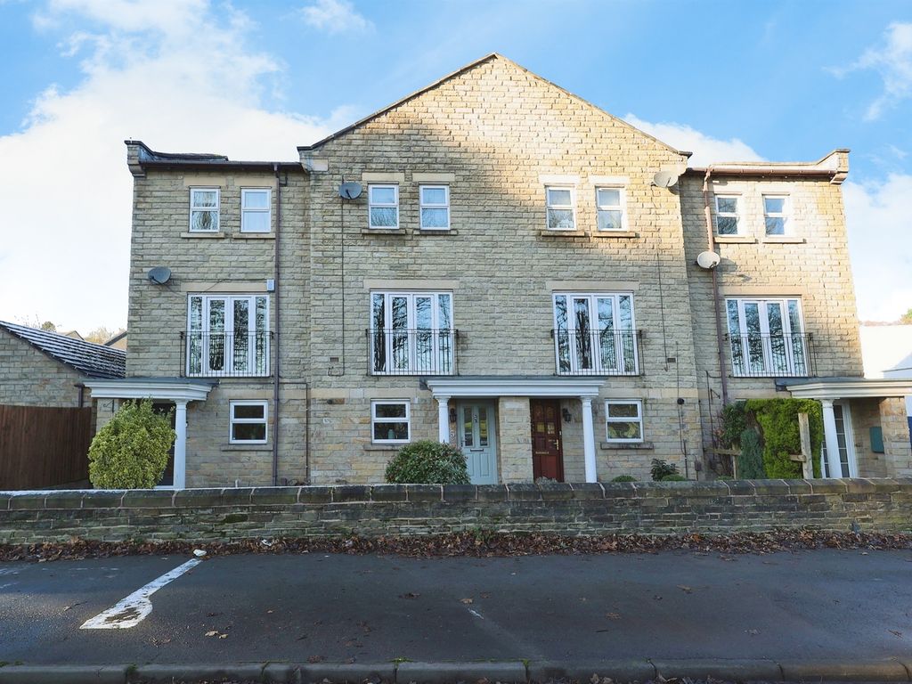 4 bed terraced house for sale in Sorrel Way, Baildon, Shipley BD17, £
