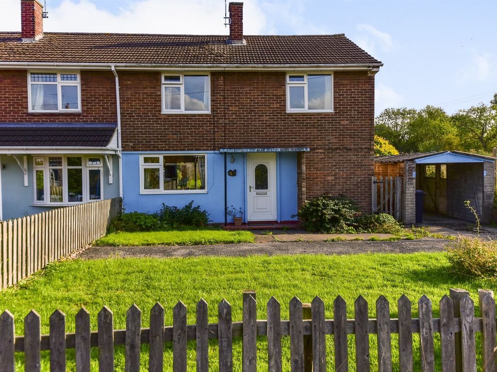 3 bed end terrace house for sale in Station Lane, Old Dalby, Melton