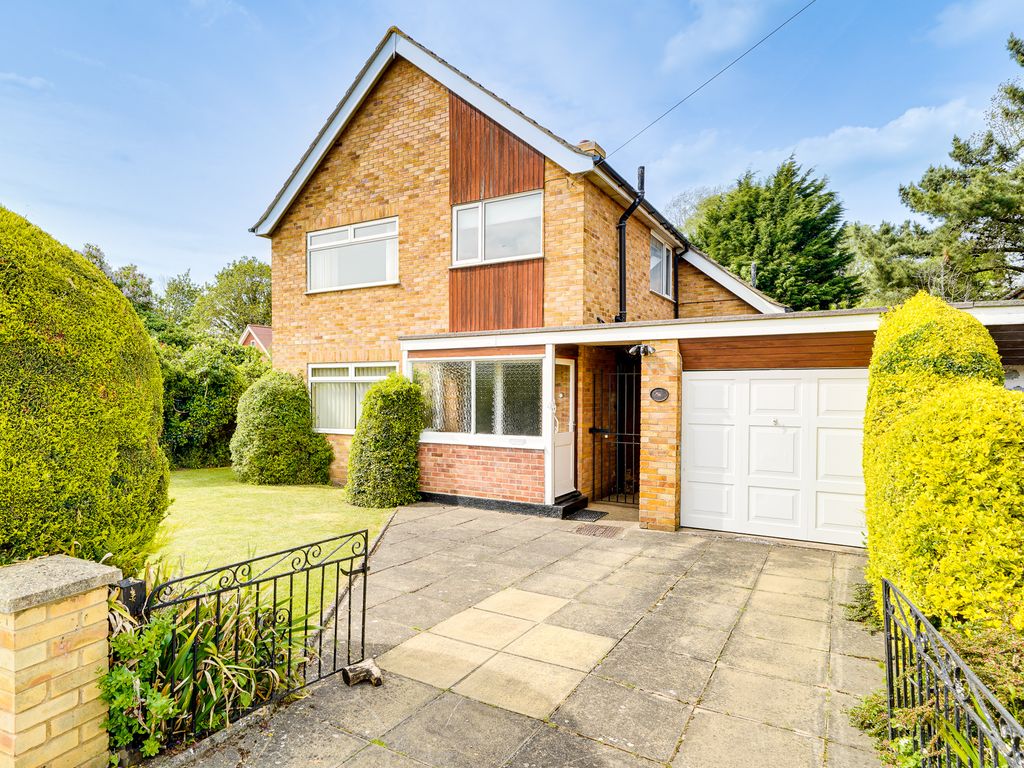3 bed detached house for sale in Hemingford Road, St. Ives, Huntingdon PE27 Zoopla