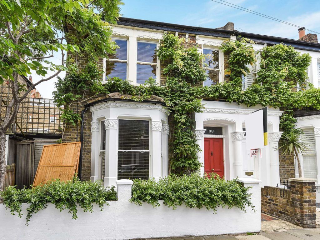 3 bed semidetached house to rent in Octavia Street, London SW11 Zoopla