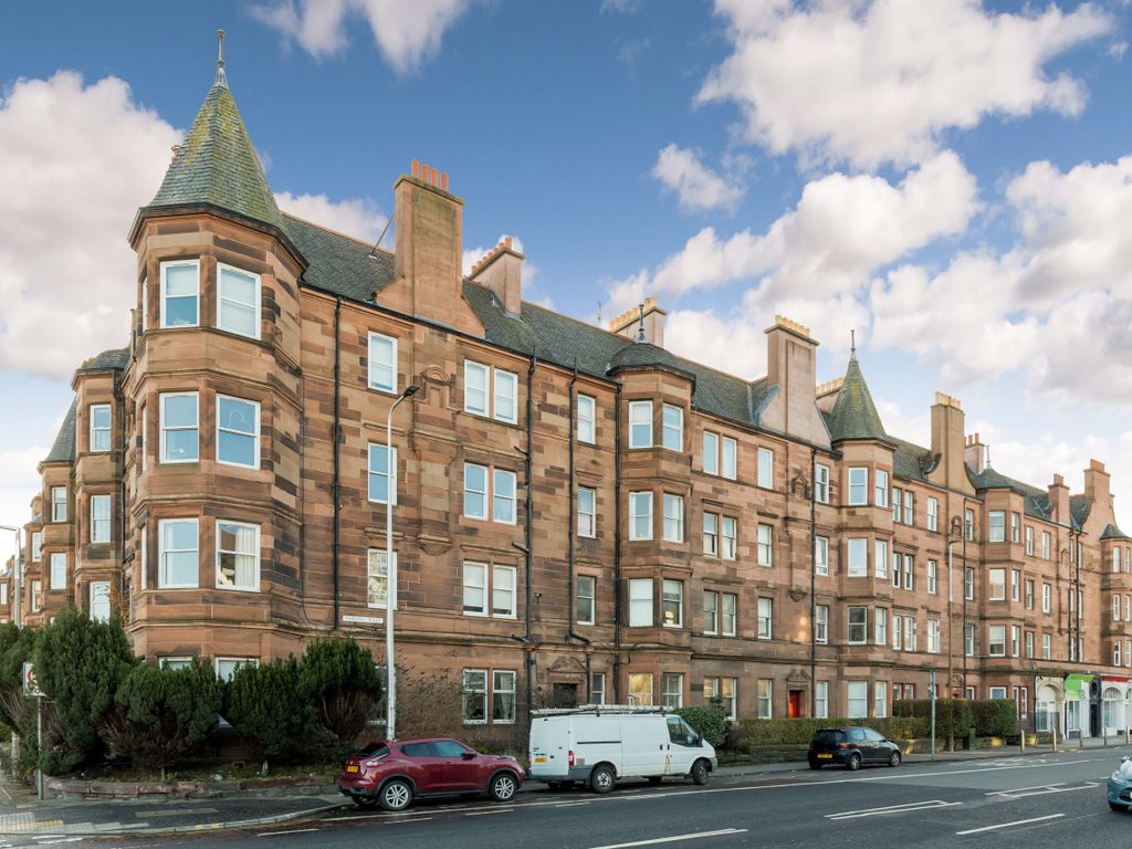 15 (1F3) Piershill Place, Piershill EH8