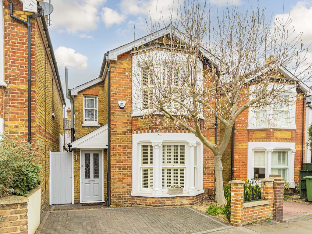 3 bed detached house for sale in Thames Street, Weybridge KT13, £