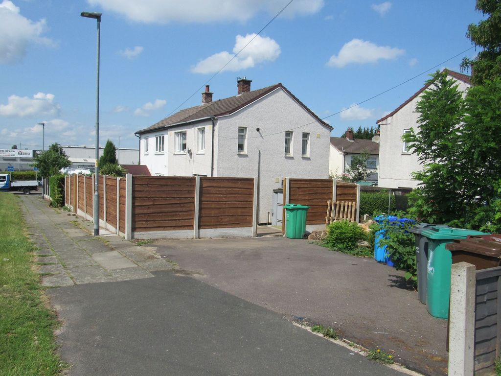 3 bed semidetached house for sale in Ditton Walk, Wythenshawe