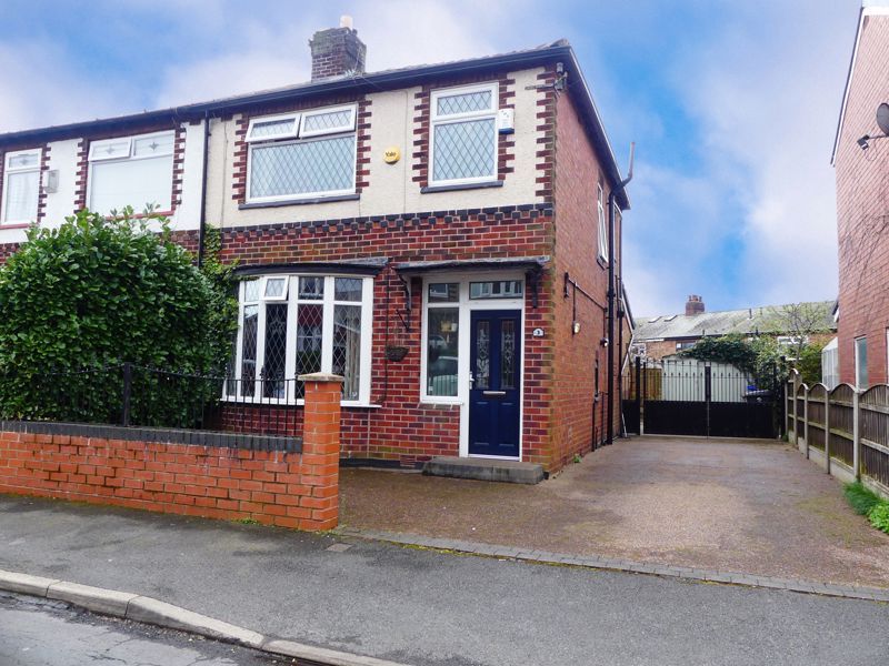 3 bed semidetached house for sale in Saxon Drive, Audenshaw