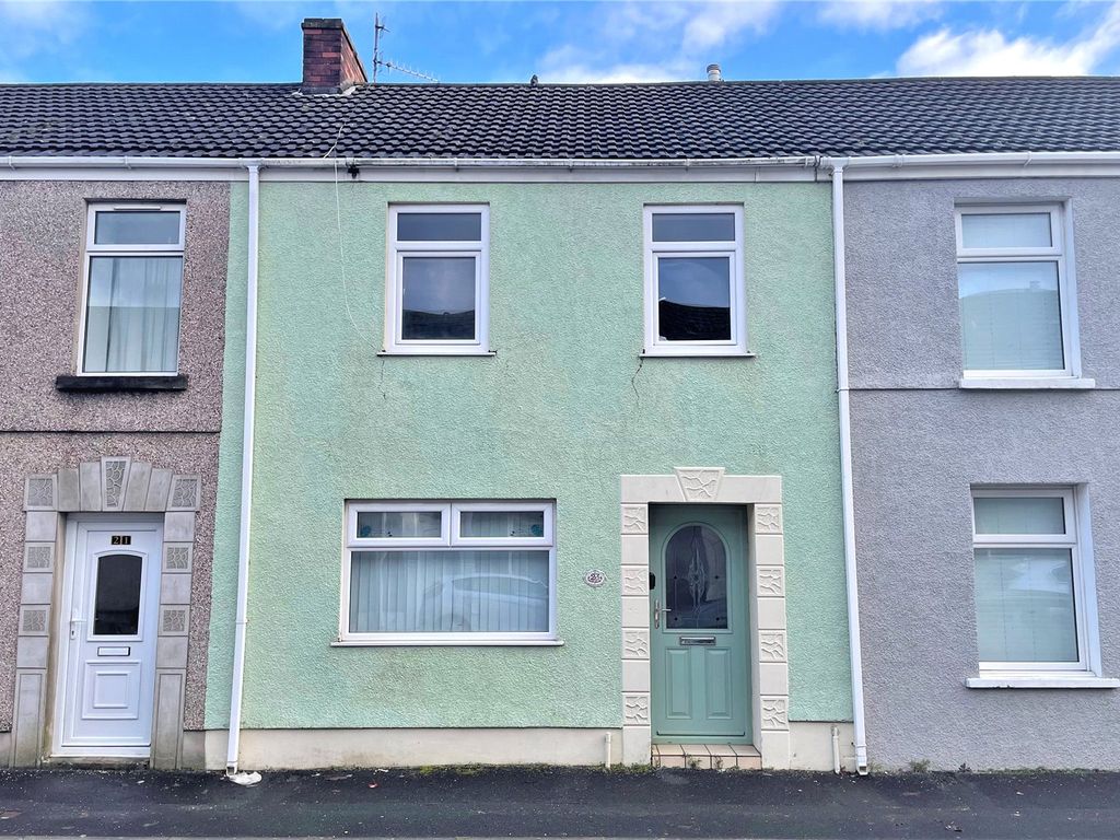 3 bed terraced house for sale in Catherine Street, Llanelli