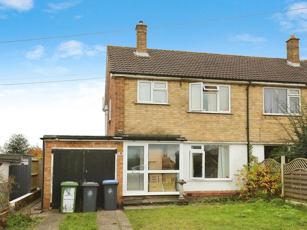 3 bed semidetached house for sale in Lane, StratfordUpon