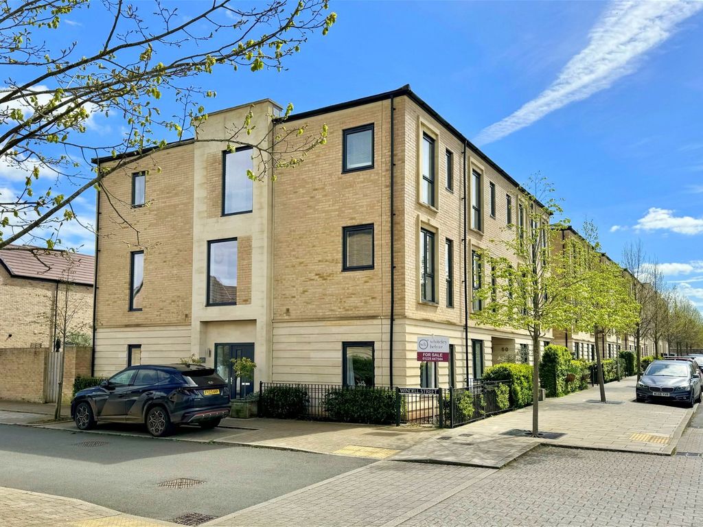 4 bed end terrace house for sale in Mulberry Way, Bath, Bath And North