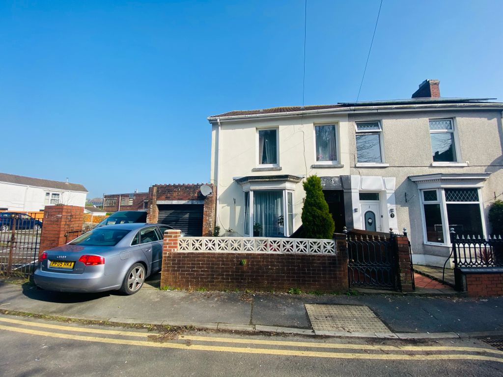 3 bed detached house for sale in Coldstream Street, Llanelli SA15 Zoopla