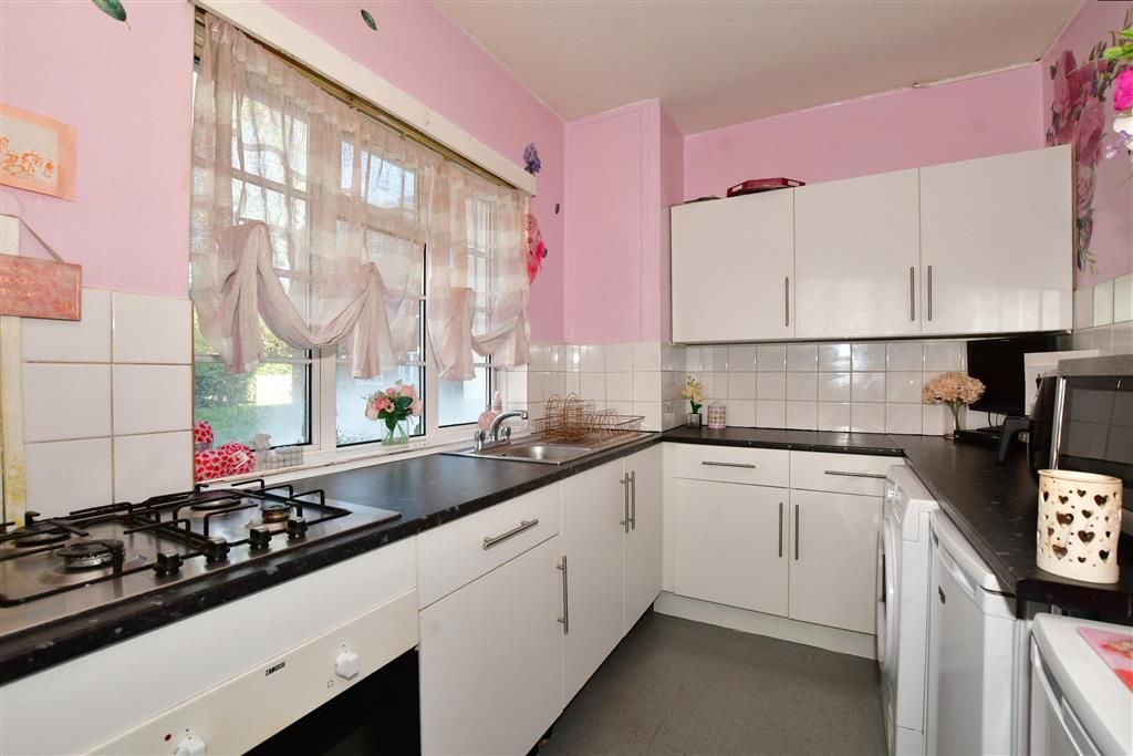 2 bed flat for sale in Acre Lane, Wallington, Surrey SM6 Zoopla