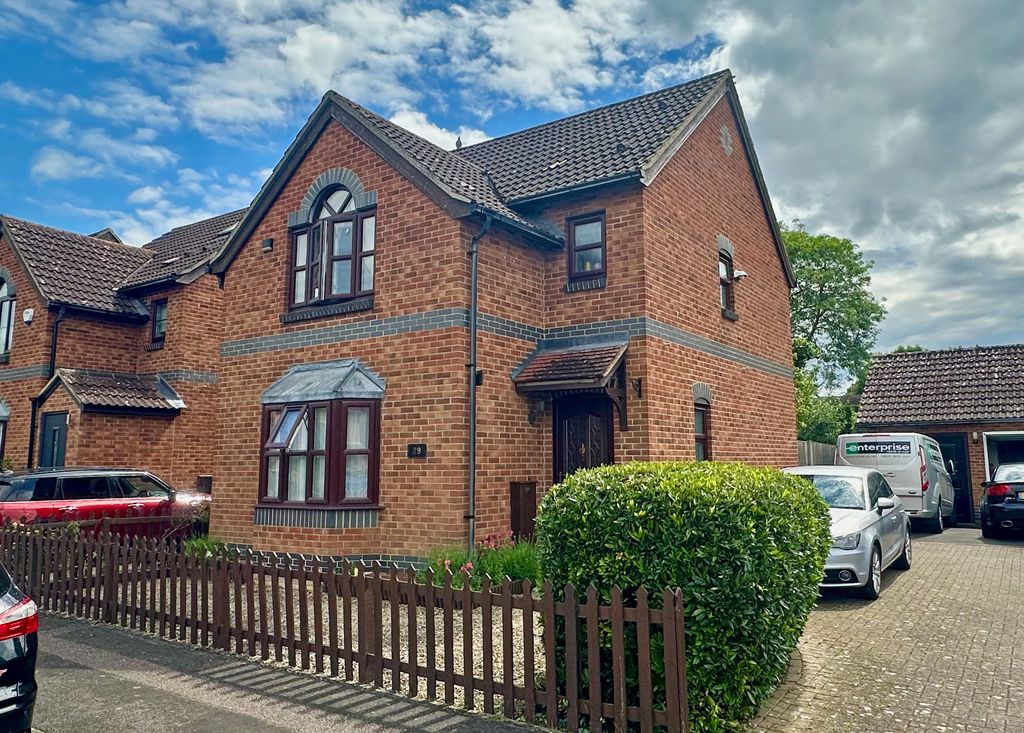 3 bed detached house for sale in Howbery Farm, Crowmarsh Gifford