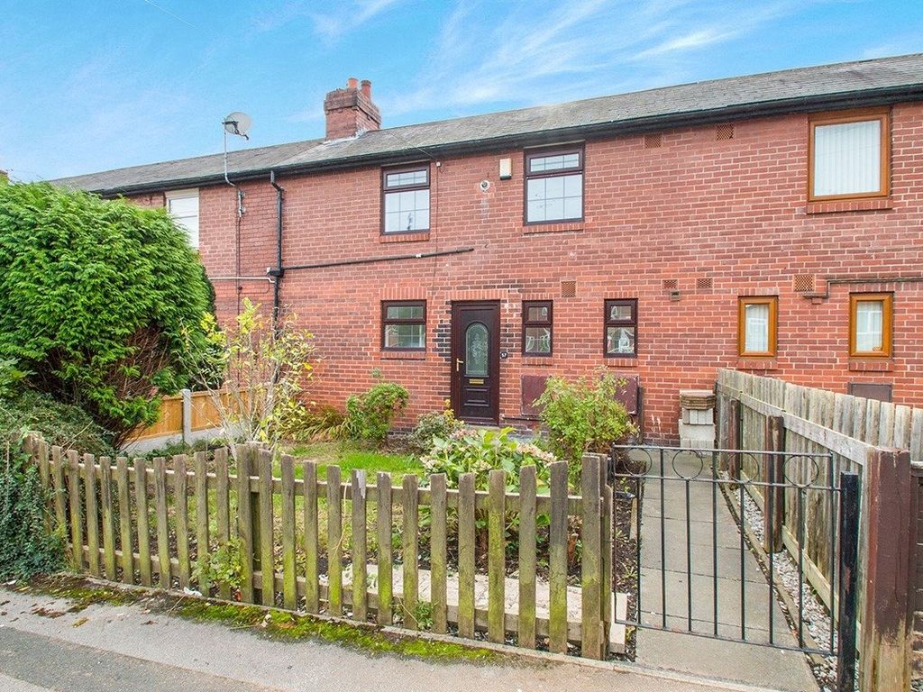 2 bed terraced house to rent in Middleton Road, Morley, Leeds, West