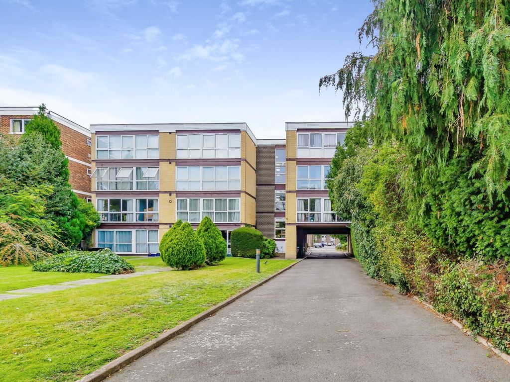 1 bed flat for sale in Lathkill Court, Hayne Road, Beckenham, Kent BR3