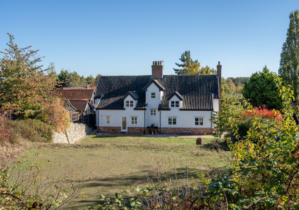 7 bed farmhouse for sale in Tunbeck Road, Wortwell, Harleston IP20, £1,000,000 Zoopla