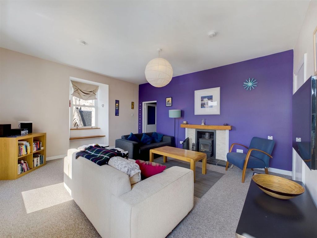 3 bed flat for sale in Main Street, Tobermory, Isle Of Mull PA75 Zoopla