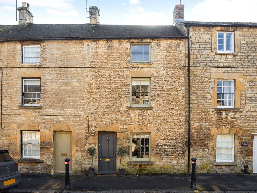 2 bed terraced house for sale in West End, Northleach, Gloucesterhire