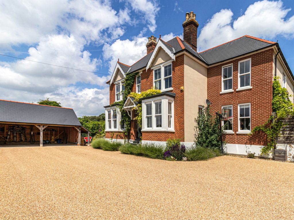 5 bed detached house for sale in Capstone Road, Gillingham, Kent ME7