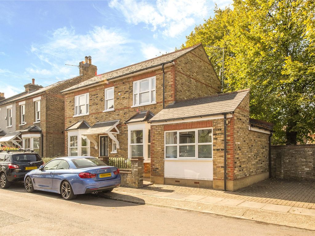 4 bed property for sale in Fitzgerald Road, Mortlake SW14, £1,195,000