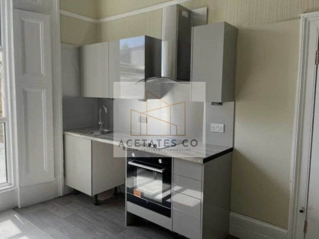 Studio to rent in Camden Park Road, Camden, London NW1 Zoopla