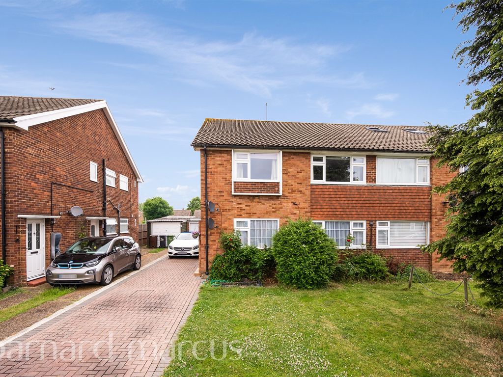 2 bed flat for sale in Lavender Road, West Ewell, Epsom KT19 Zoopla