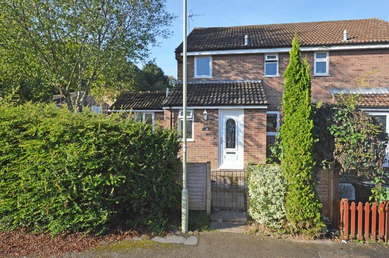 2 bed end terrace house to rent in Salisbury Close, Alton GU34 Zoopla