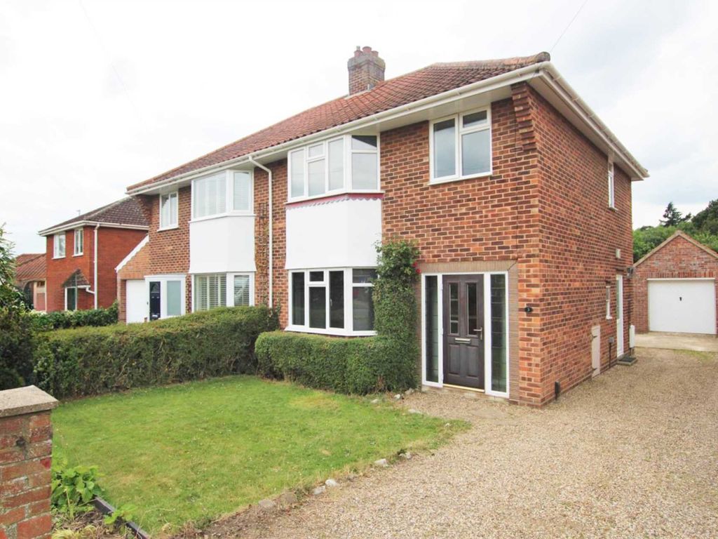 3 bed semidetached house to rent in Drayton Wood Road, Hellesdon NR6