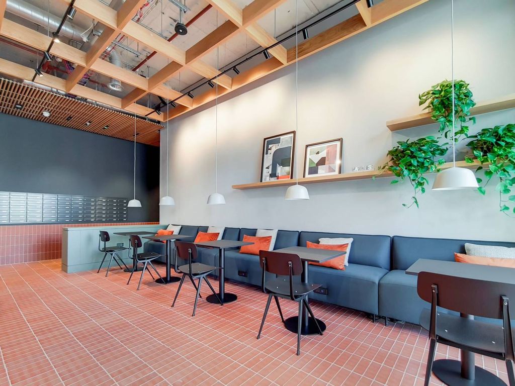 2 bed flat to rent in Windlass Apartments N17, Tottenham, London,, £