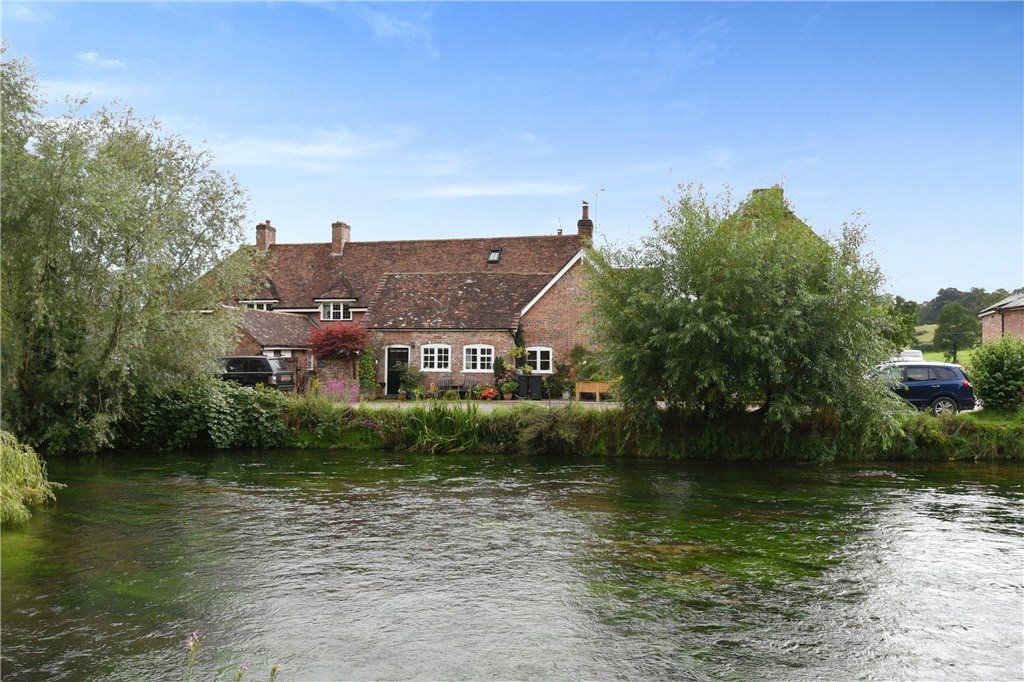 3 bed terraced house for sale in The Causeway, Romsey, Hampshire SO51