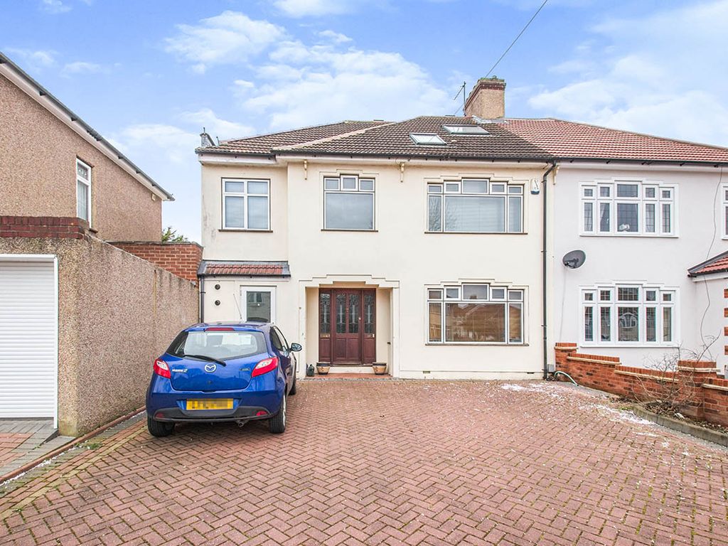 4 bed semidetached house for sale in Hollingbourne Avenue, Bexleyheath