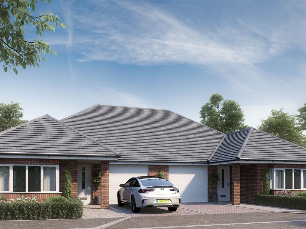 New home, 3 bed semidetached bungalow for sale in London Road, Little
