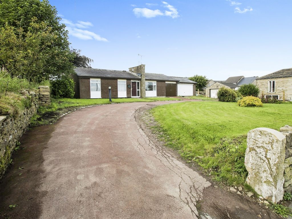 3 bed detached house for sale in Smithy Hill, Denholme, Bradford BD13, £280,000 Zoopla