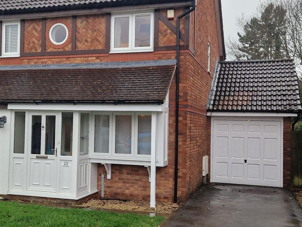 2 bed semidetached house to rent in Hamilton Drive, Chippenham SN14, £