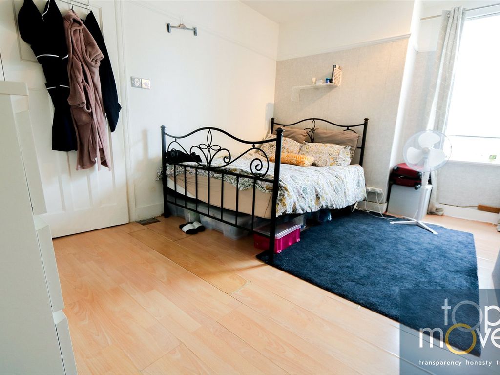 Terraced house to rent in Stanton Road, Croydon CR0, £550 pcm Zoopla