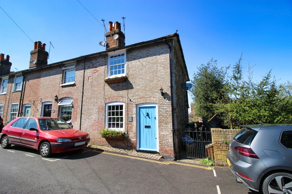 2 bed end terrace house for sale in Church Terrace, Seal TN15 Zoopla
