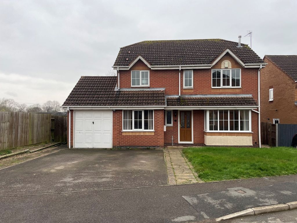 4 bed detached house to rent in Crowfoot Way, Broughton Astley