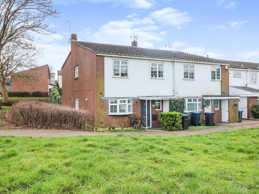 4 bed end terrace house for sale in Sycamore Field, Harlow CM19 Zoopla