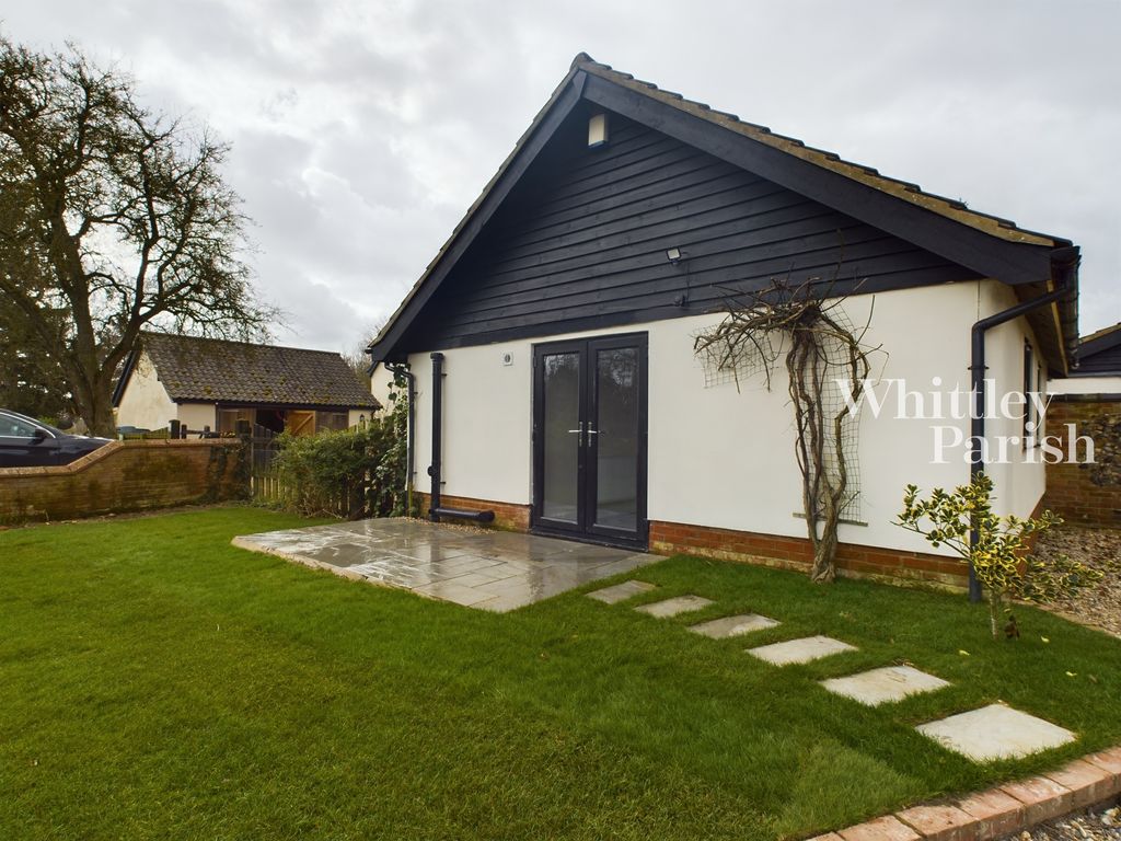 1 bed detached bungalow to rent in Thetford Road, South Lopham, Diss