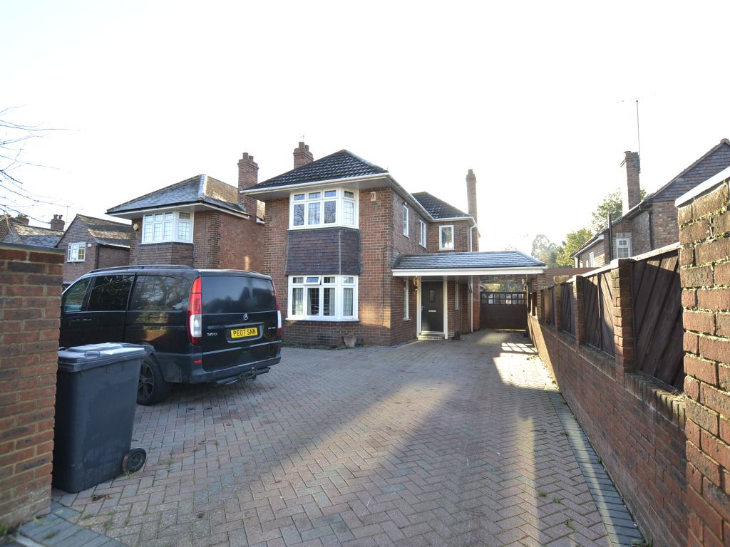 3 bed detached house for sale in Barnwood Road, Gloucester GL4 Zoopla
