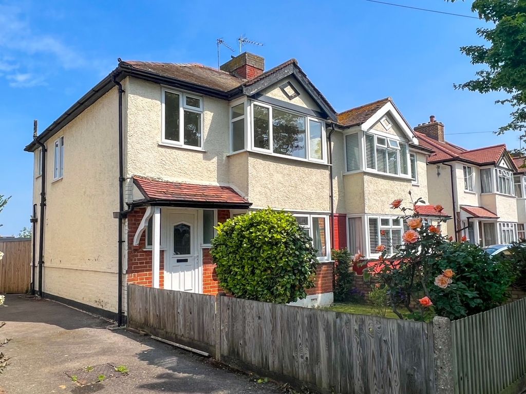3 bed semidetached house for sale in Molesey Park Road, West Molesey KT8, £650,000 Zoopla