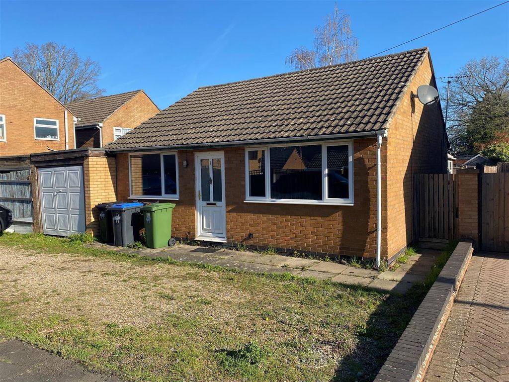 2 bed bungalow to rent in Daneswood Road, Binley Woods, Coventry CV3