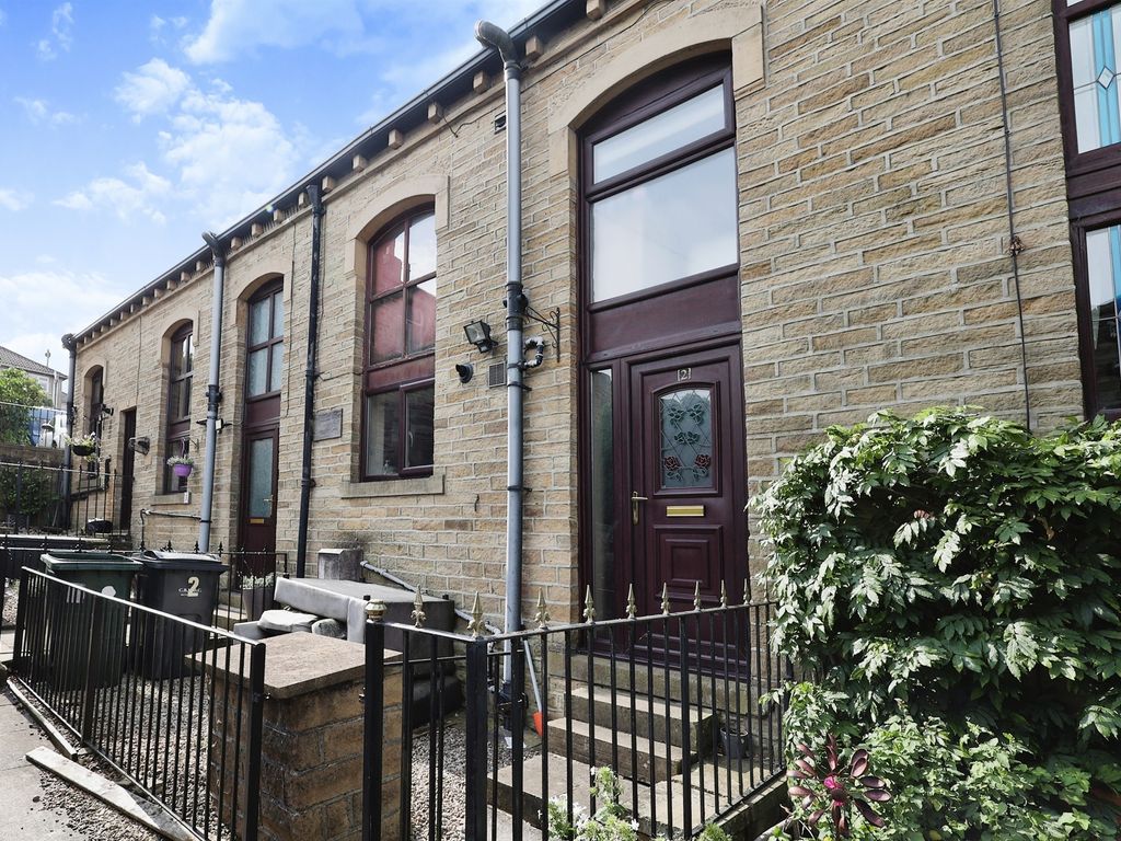 2 bed terraced house for sale in Wesleyan Mews, Fell Lane, Keighley