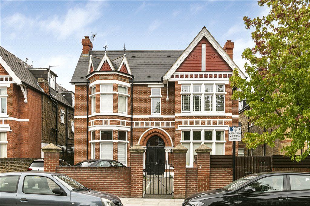2 bed flat for sale in Hamilton Road, London W5, £750,000 Zoopla