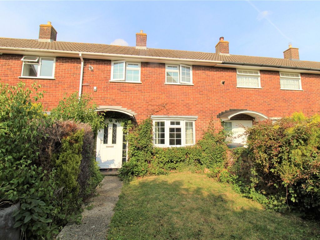 2 bed terraced house for sale in Pinkerton Road, Basingstoke, Hampshire
