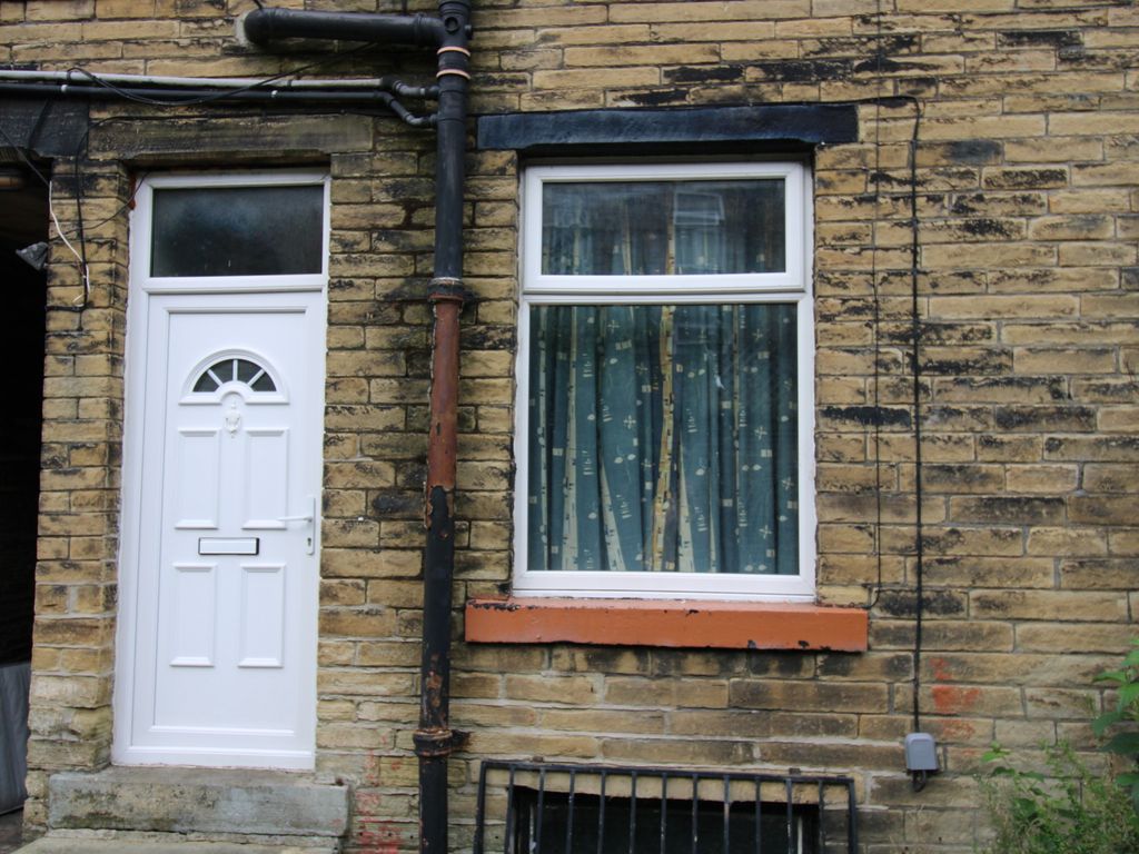2 bed terraced house for sale in Wilmer Road, Bradford BD9 Zoopla